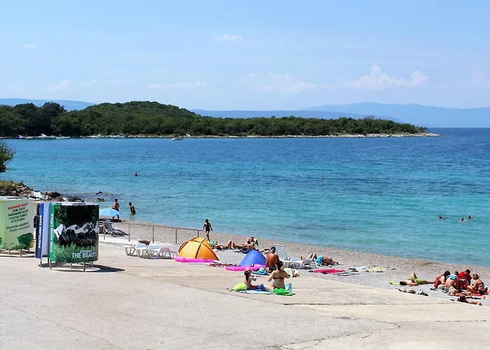 Appartamento With Parking Space Njivice, Krk - 21871